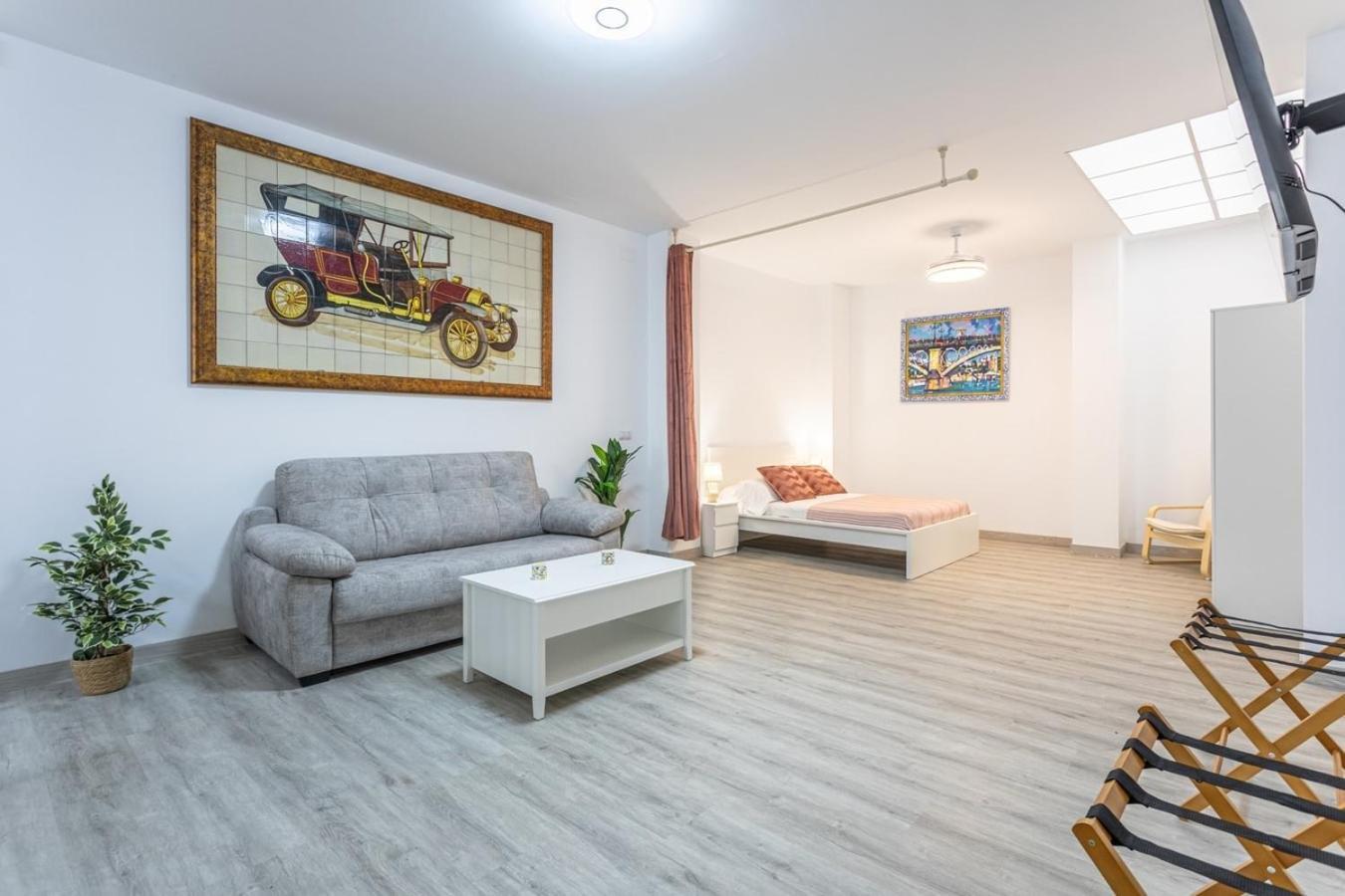 Semana Santa Apartment Seville Luaran gambar